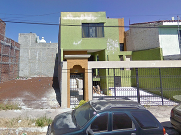 CASA EN REMATE BANCARIO EN PRIMAVERA REAL SAN JOAQUIN HIDALGO -LU01