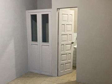 oportunidad !!! Venta Casa una planta, esquinera con suite independiente Alborada 5 etapa, Aplica 100 % biess incl. gastos legales …  !!