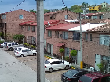 CASA EN CALLE DATILES, PALMIRA, JIUTEPEC, ¡NO CREDITOS!