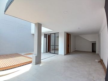 Casa en Arriendo con muy buena ubicación en Cerritos