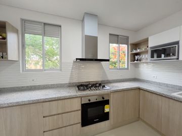 SE VENDE APARTAMENTO, BARRIO LOS ALPES, SINCELEJO