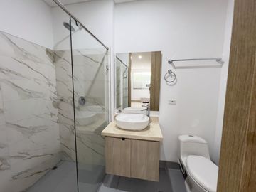SE VENDE APARTAMENTO, BARRIO LOS ALPES, SINCELEJO