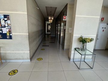 Depto (2D-2B-1E-1BG) en Calle Conde del Maule, Estación Central.