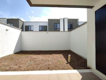 CASA EN VENTA EN JAMUNDI PARQUE NATURA