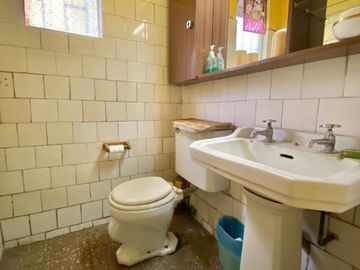 Casa en Venta con Fines Comerciales 3D 3B, La Reina