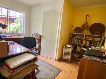 Casa en Venta con Fines Comerciales 3D 3B, La Reina