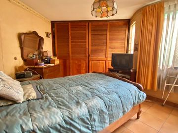 Casa en Venta con Fines Comerciales 3D 3B, La Reina