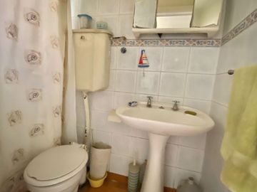 Casa en Venta con Fines Comerciales 3D 3B, La Reina