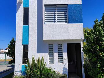 Venta de Casa Alberca y Departamento a 45 min de la CDMX.