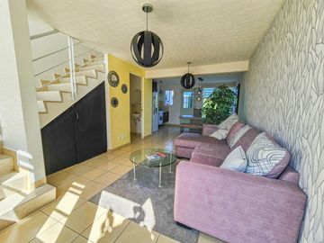 Venta de Casa Alberca y Departamento a 45 min de la CDMX.