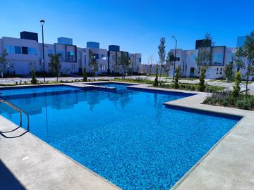Venta de Casa Alberca y Departamento a 45 min de la CDMX.