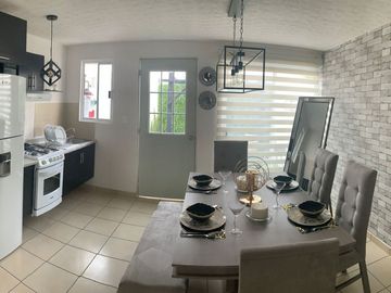 Venta de Casa Alberca y Departamento a 45 min de la CDMX.