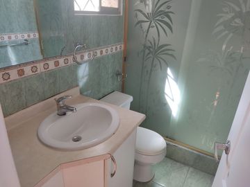 De oportunidad!! Casa en venta Santa Lucia, Kennedy, Norte  de Quito