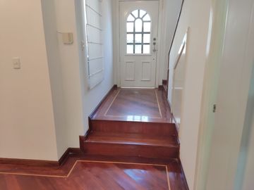 De oportunidad!! Casa en venta Santa Lucia, Kennedy, Norte  de Quito