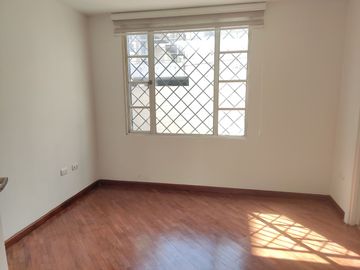 De oportunidad!! Casa en venta Santa Lucia, Kennedy, Norte  de Quito