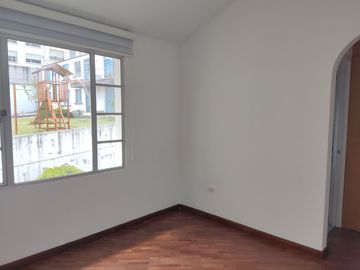 De oportunidad!! Casa en venta Santa Lucia, Kennedy, Norte  de Quito