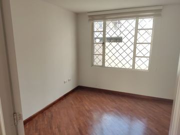 De oportunidad!! Casa en venta Santa Lucia, Kennedy, Norte  de Quito