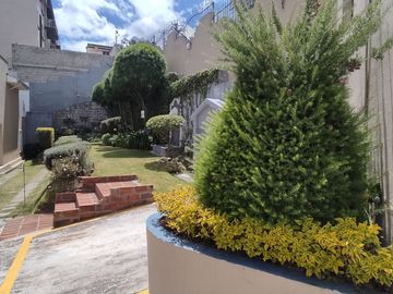 De oportunidad!! Casa en venta Santa Lucia, Kennedy, Norte  de Quito