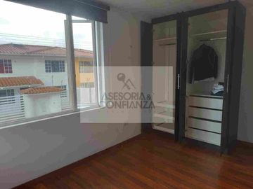 Hermosa casa de venta recién estrenada en Fajardo
