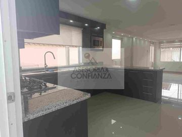 Hermosa casa de venta recién estrenada en Fajardo