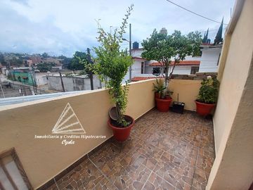 VENTA DE PROPIEDAD CON 2 CASAS EN PUEBLO MAGICO TEPOTZOTLAN
