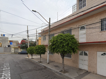 CASA EN VENTA EN PROVIDENCIA, GAM
