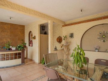 $2,600,000 Un Departamento con Albarca y Patio en CIVAC, Jiutepec, Morelos