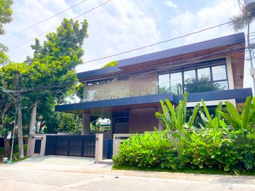 5BR House for Sale in Alabang, Muntinlupa City
