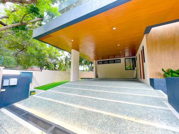 5BR House for Sale in Alabang, Muntinlupa City