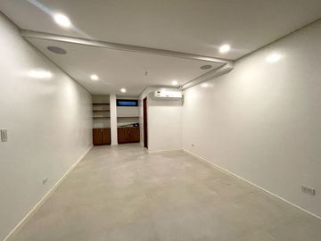 5BR House for Sale in Alabang, Muntinlupa City