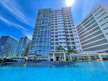 For Sale: One Bedroom Unit near Beachfront in Mactan Cebu