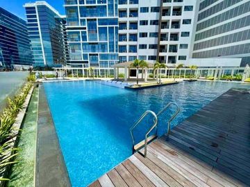 For Sale: One Bedroom Unit near Beachfront in Mactan Cebu