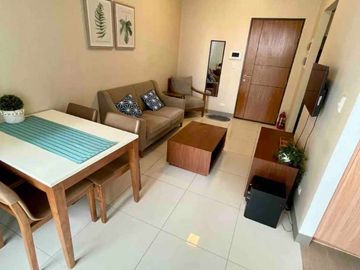 For Sale: One Bedroom Unit near Beachfront in Mactan Cebu