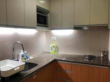 For Sale: One Bedroom Unit near Beachfront in Mactan Cebu