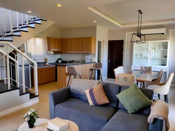 3Bedroom House and lot in Nuvali For sale Southdale Averdeen near Miriam College Solenad and Calax
