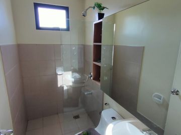 3Bedroom House and lot in Nuvali For sale Southdale Averdeen near Miriam College Solenad and Calax