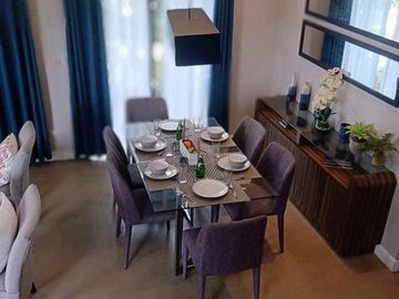 HOUSE AND LOT FOR SALE IN IN VERMOSA PARKLANE