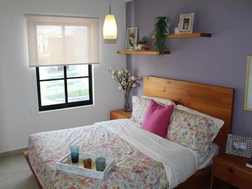 SUPER Oportunidad CASA única EN VENTA, en Privada Brescia 3rec, 2.5Baños, seguridad, sobre Avenida Constituyentes