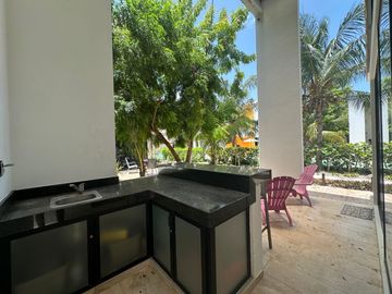 Casa en venta en Telchac Puerto con club de playa y amenidades privadas