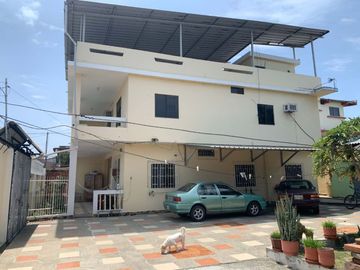 casa de venta en manta zona norte aeropuerto