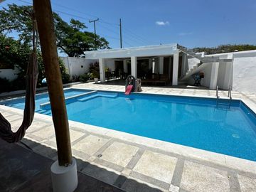 VENTA BONITA CABAÑA EN GALAPA