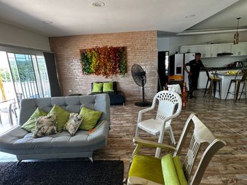 VENTA BONITA CABAÑA EN GALAPA