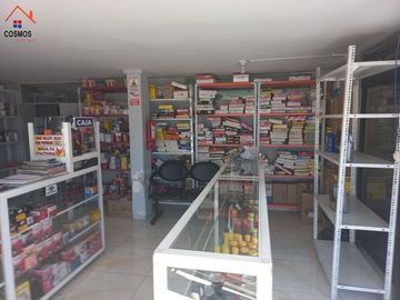 Terreno con casa de venta en Atuntaqui, al filo de la panamericana