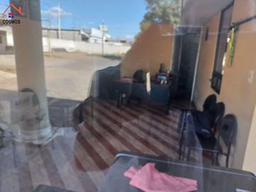 Terreno con casa de venta en Atuntaqui, al filo de la panamericana