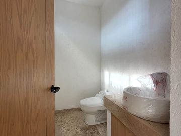 Venta de casa con 3 recamaras en Condesa Juriquilla Querétaro