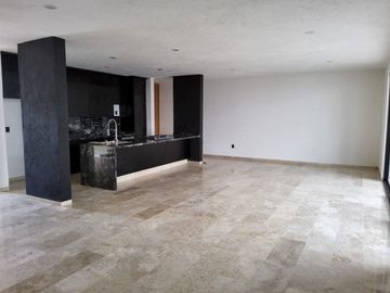 Venta de casa con 3 recamaras en Condesa Juriquilla Querétaro