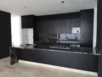 Venta de casa con 3 recamaras en Condesa Juriquilla Querétaro