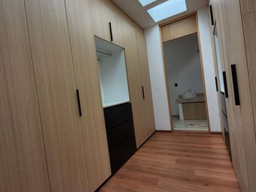 Venta de casa con 3 recamaras en Condesa Juriquilla Querétaro