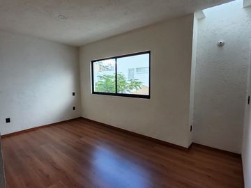 Venta de casa con 3 recamaras en Condesa Juriquilla Querétaro