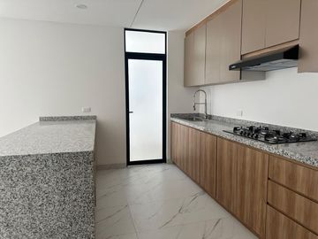 Casa en Venta en St. Charbel Aguascalientes (MAGGIE)